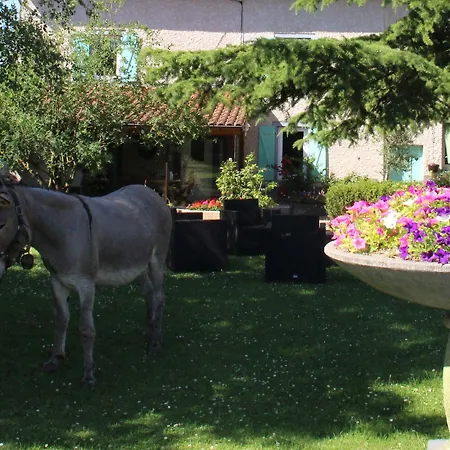 La Ferme De Capucine ベッド・アンド・ブレックファスト 3*