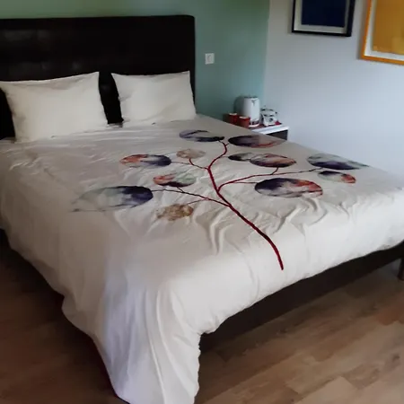 La Ferme De Capucine ベッド・アンド・ブレックファスト 3*